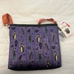 NWT Harvey’s Hocus Pocus Bag